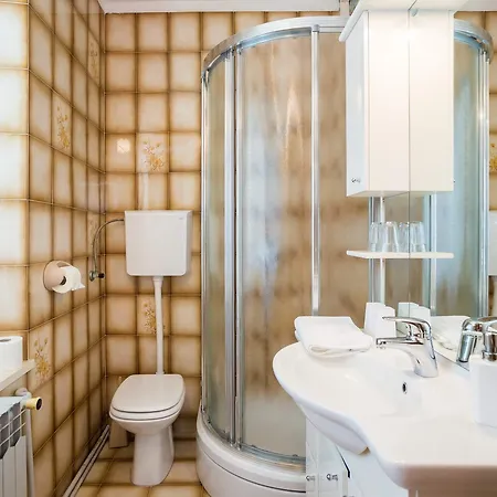 Casa de hóspedes Steel