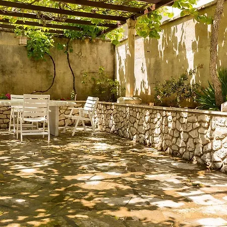 Casa de hóspedes Steel